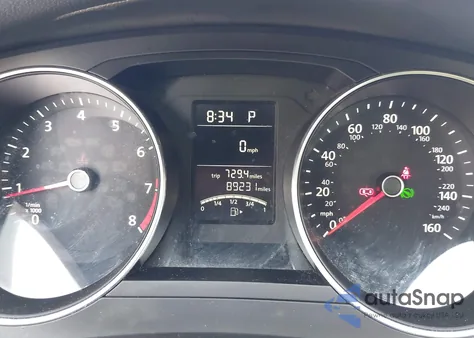 2017 Volkswagen Jetta 1.4T S z USA, uszkodzony, nr VIN 3VW2B7AJ2HM280271